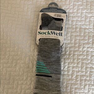 SockWell Women's Moderate Graduated Compression Knee High Hike+Outdoor (New) S/M